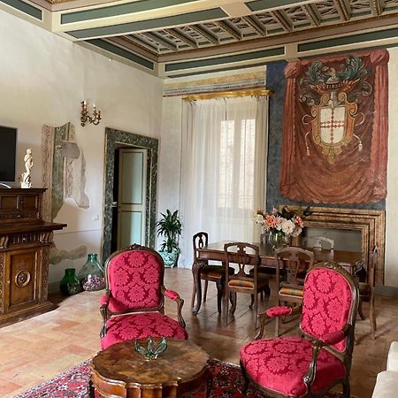 Apartmán Palazzo Lauri Spoleto Exteriér fotografie
