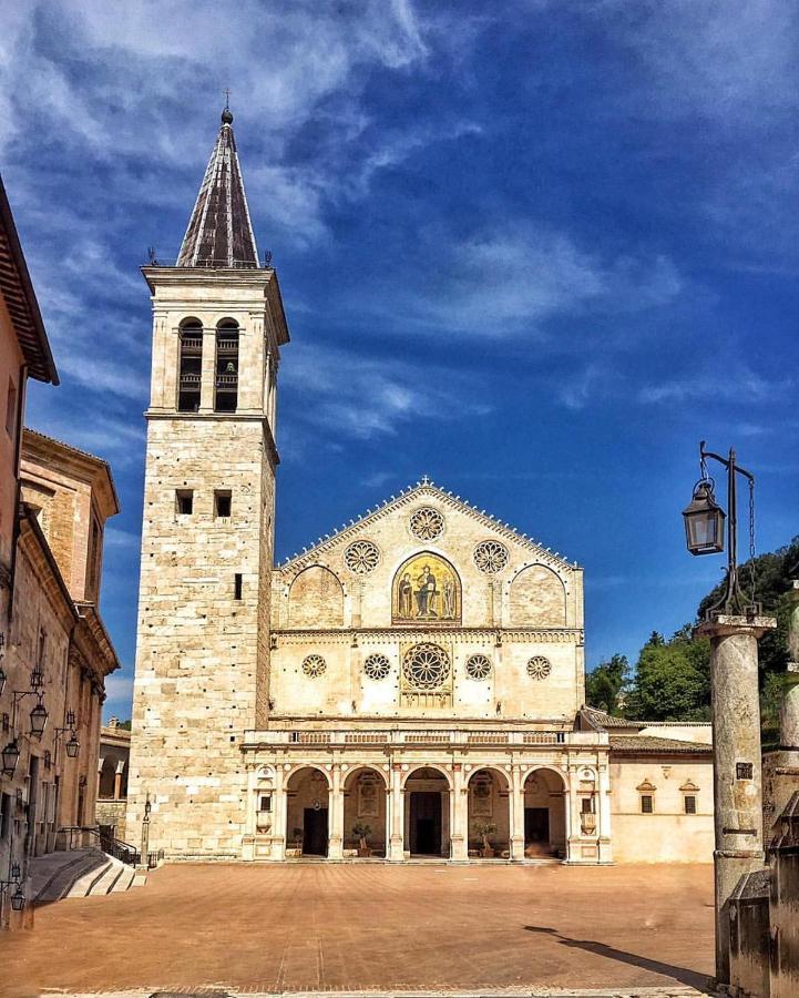 Apartmán Palazzo Lauri Spoleto Exteriér fotografie