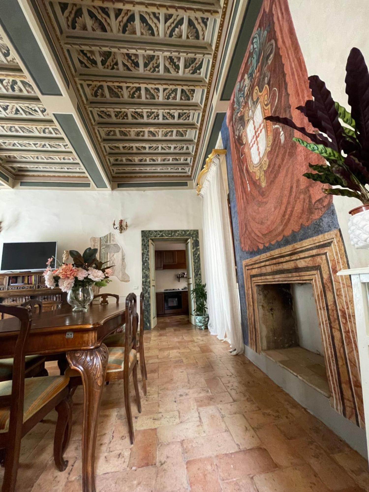 Apartmán Palazzo Lauri Spoleto Exteriér fotografie