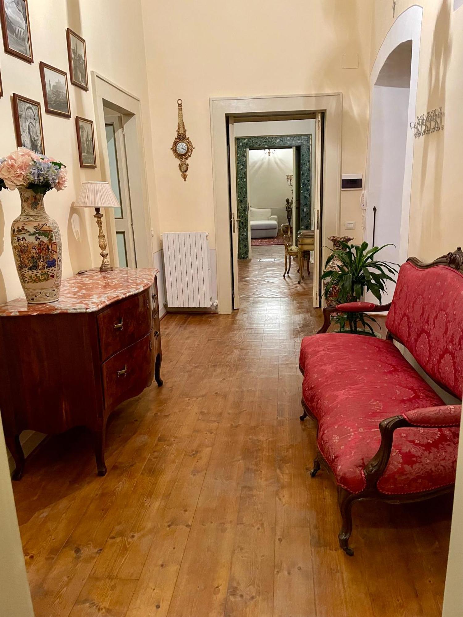 Apartmán Palazzo Lauri Spoleto Exteriér fotografie